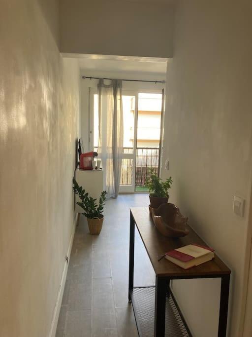 Cozy Studio With Balcony And Free Parking Aix-en-Provence Exterior foto