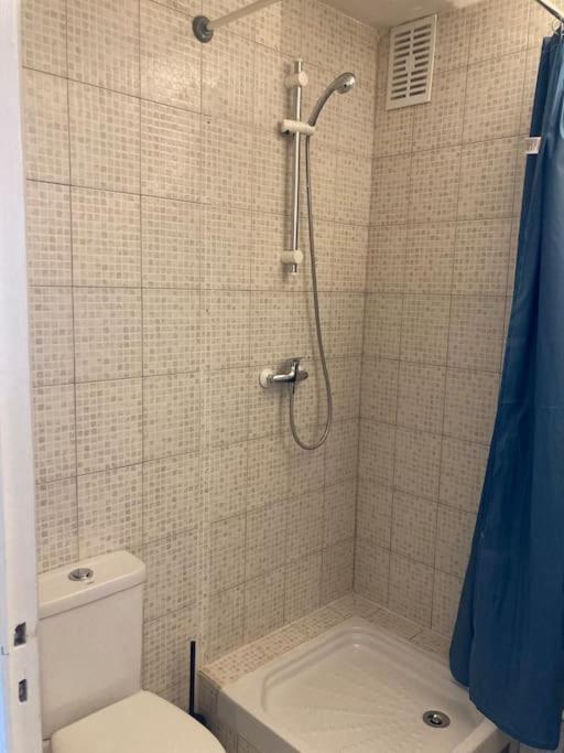 Cozy Studio With Balcony And Free Parking Aix-en-Provence Exterior foto